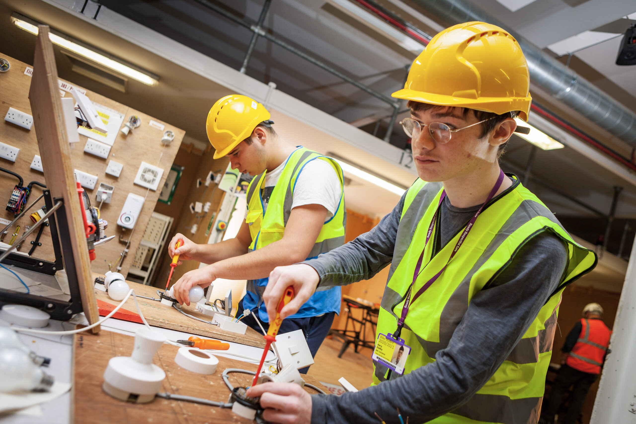Electrical Installation Diploma Level 1 - BMet College