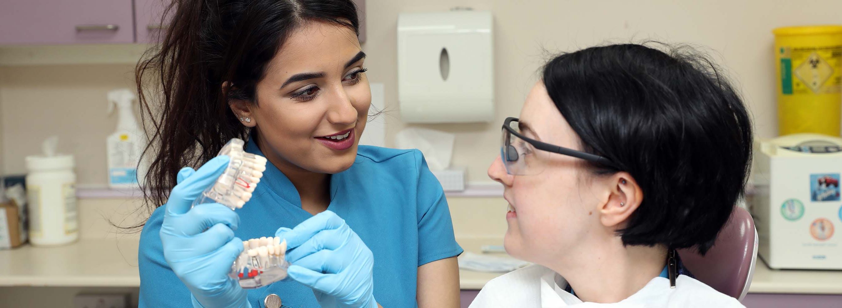Dental nurse apprenticeships jobs